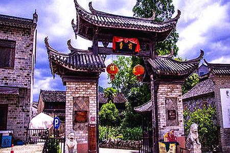 怎样处理男朋友妈妈的过度干涉？游戏画面